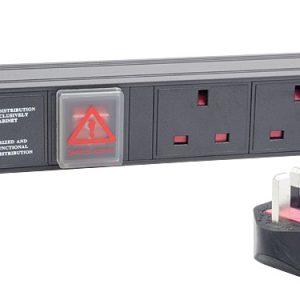 XFORM 10-Way PDU Multi Aluminum – 1.5U UK Plug