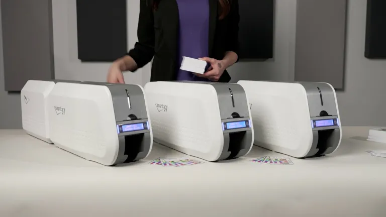 IDP Smart-51L Dual-Sided ID Card Printer with Laminator IDP Smart-51L Dual-Sided ID Card Printer with Laminator