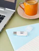 Kioxia TransMemory U202 64GB USB 2.0 Flash Drive White LU202W064GG4