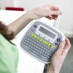 Brother PT-D200AR Label Maker QWERTY 12mm TZe Tape PT-D200AR