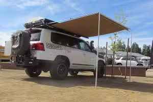 Eezi-Awn 2000 awning green