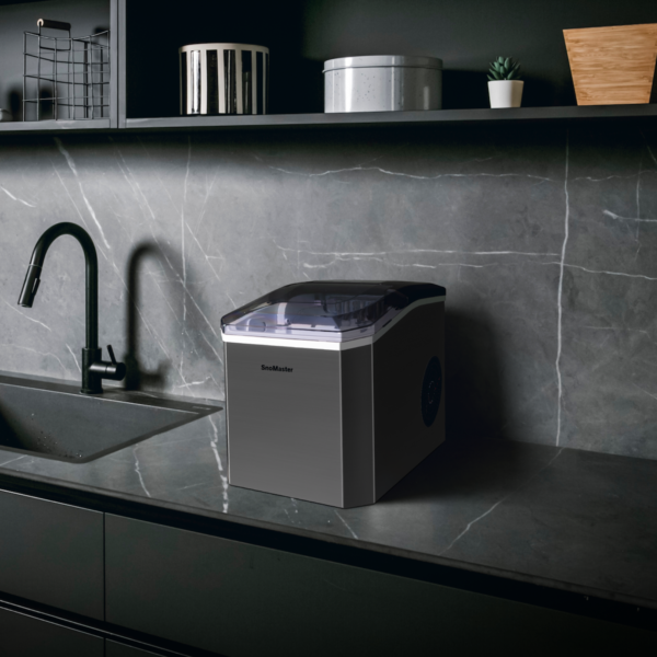 SnoMaster 12kg ice maker